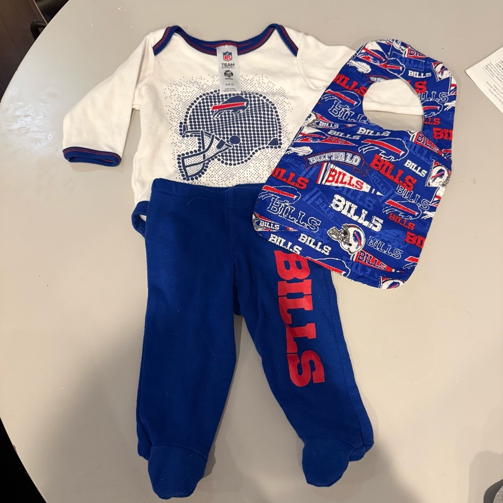 Buffalo Bills Baby Onesie set - 0-3m